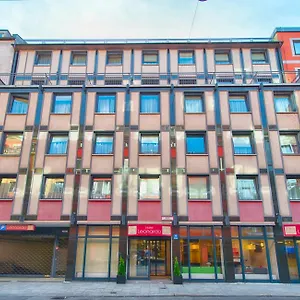 4* فندق ليوناردو مركز مدينة